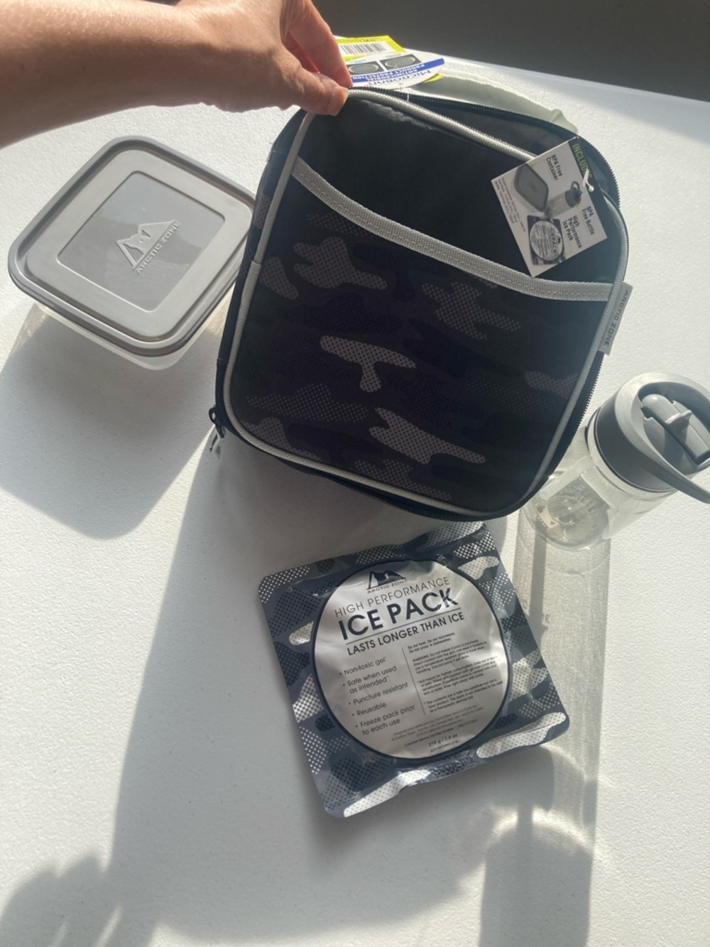 Arctic Zone camo print lunch box BPA food and drink container & ice pack - Picture 16 of 17